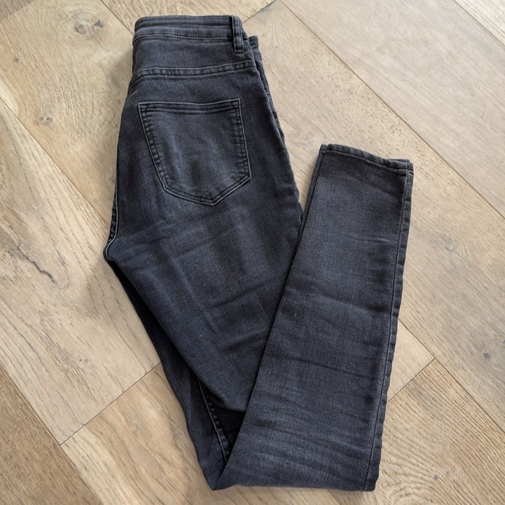 Black H&M pants leggings stretchy skinny jeans high waist